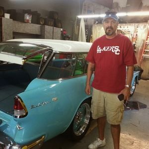 Meet your Posher, Manuel